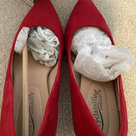 Red suede shoes. Very comfortable - Picture 2 of 3